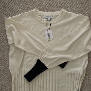 Ladies Calvin Klein cream sweater size Medium